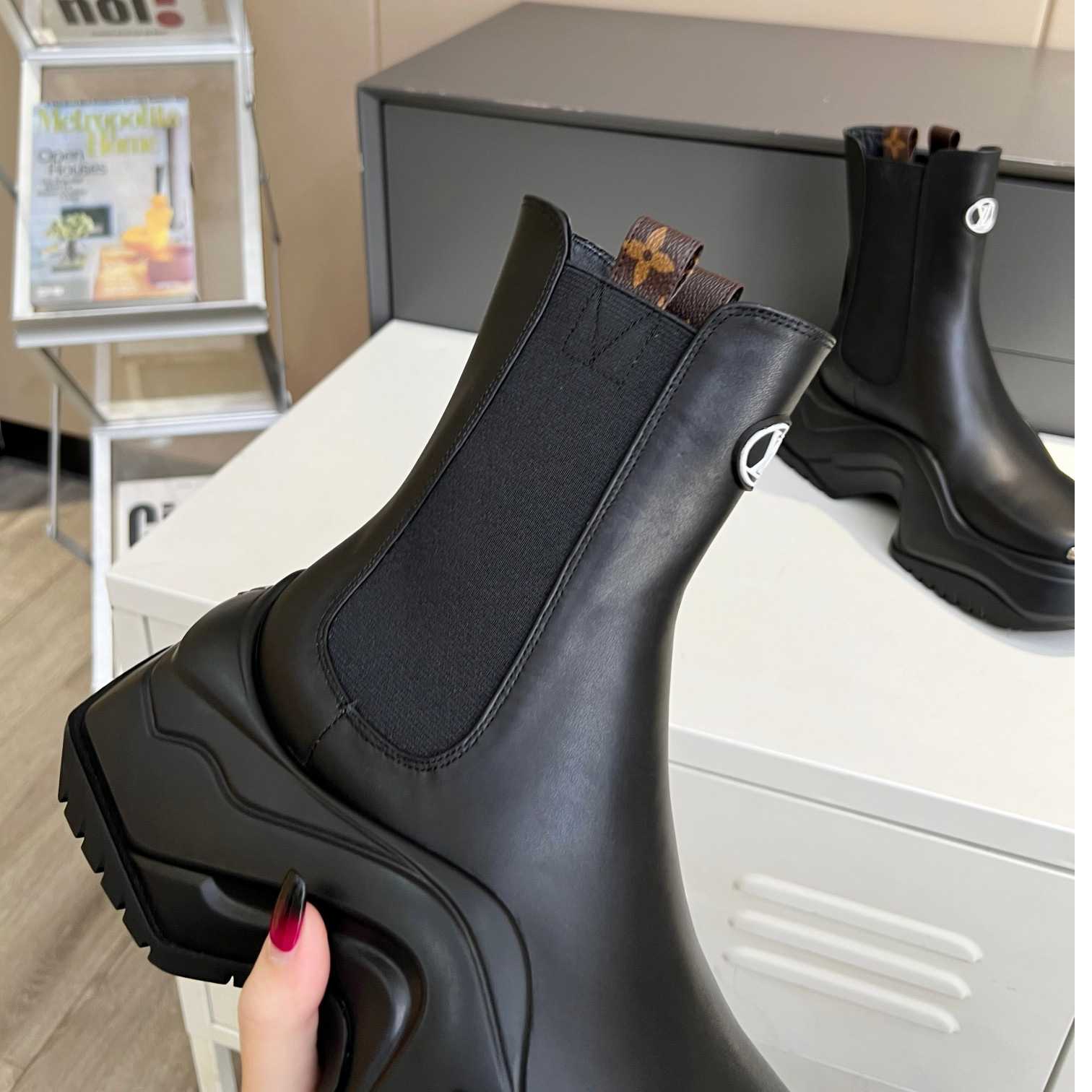 Louis Vuitton LV Archlight 2.0 Platform Ankle Boot - FashionPlug