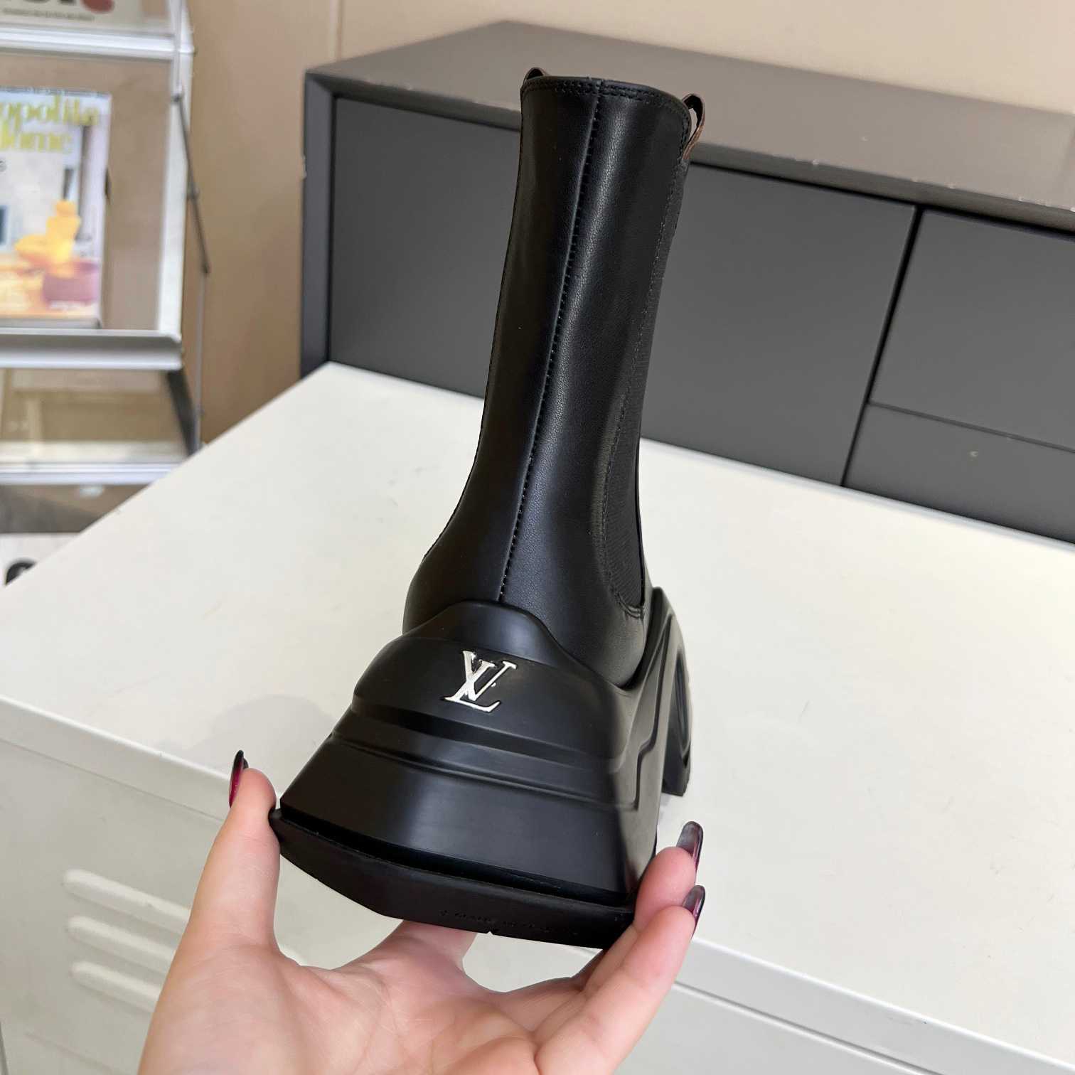 Louis Vuitton LV Archlight 2.0 Platform Ankle Boot - FashionPlug
