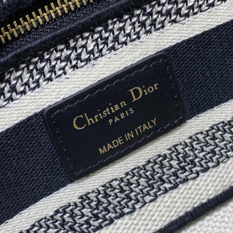 Dior Medium Lady D-Joy Bag   - FashionPlug