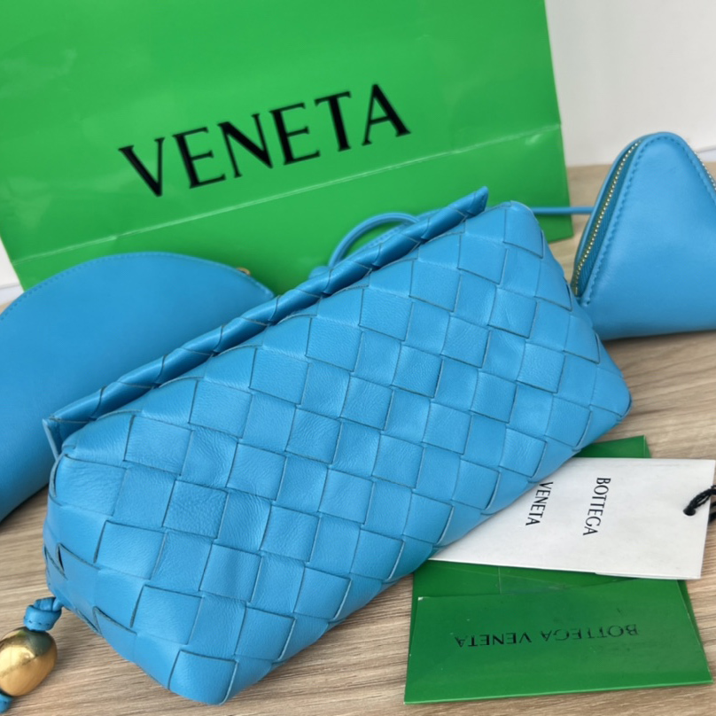 Bottega Veneta Bag Mini Leather Cassette Intrecciato   (18x9x8cm) - FashionPlug