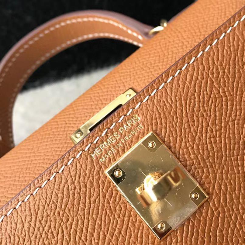 Hermes Kelly Handbag  (19-13-6.5cm) - FashionPlug