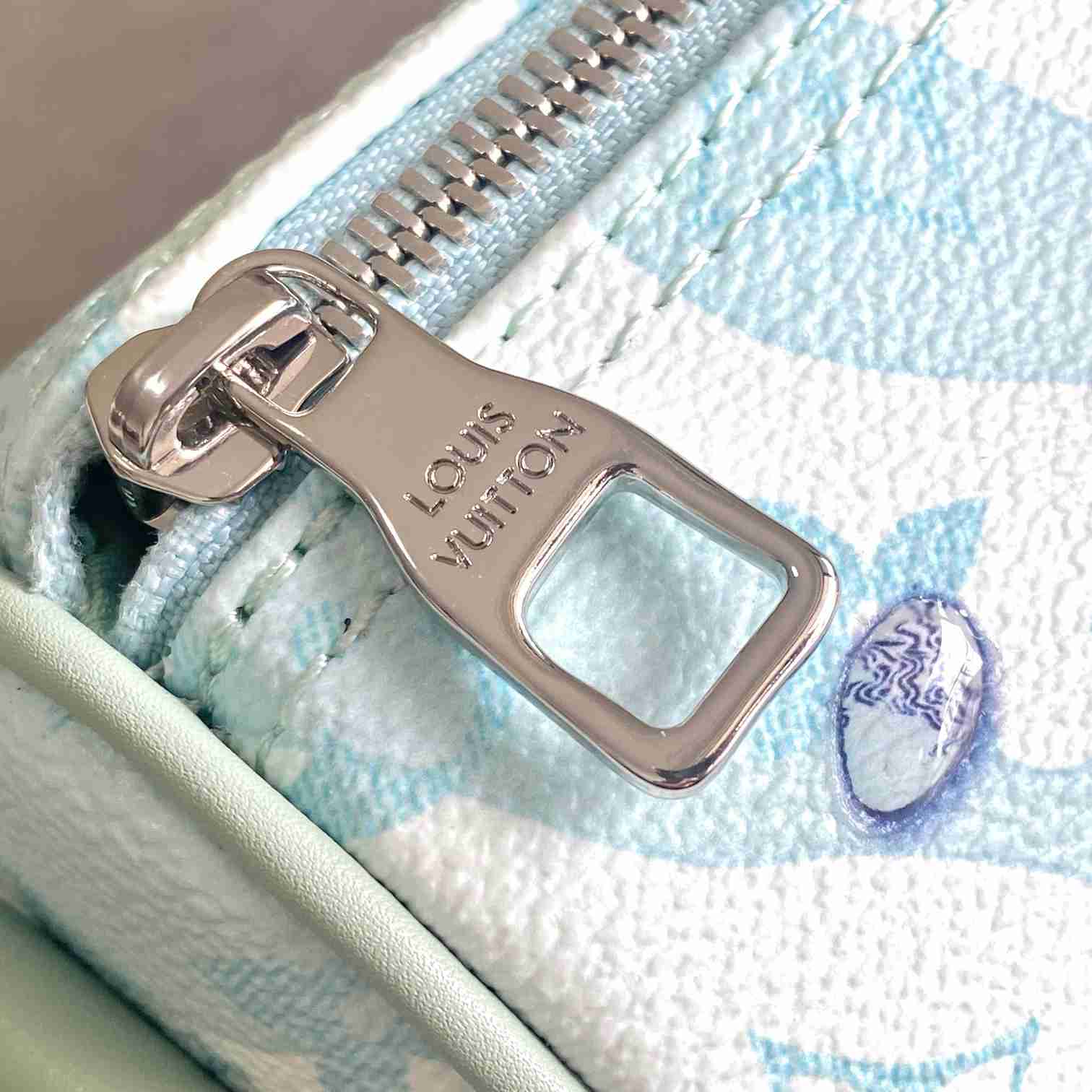 Louis Vuitton Keepall Bandoulière 25    M22527 - FashionPlug