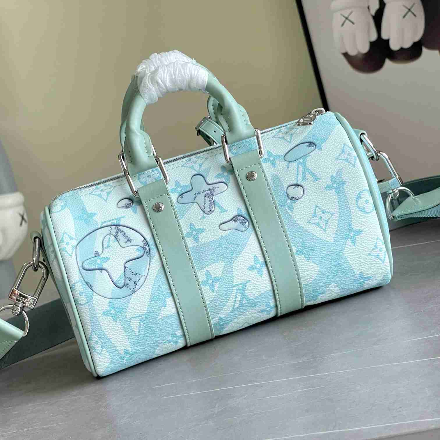 Louis Vuitton Keepall Bandoulière 25    M22527 - FashionPlug