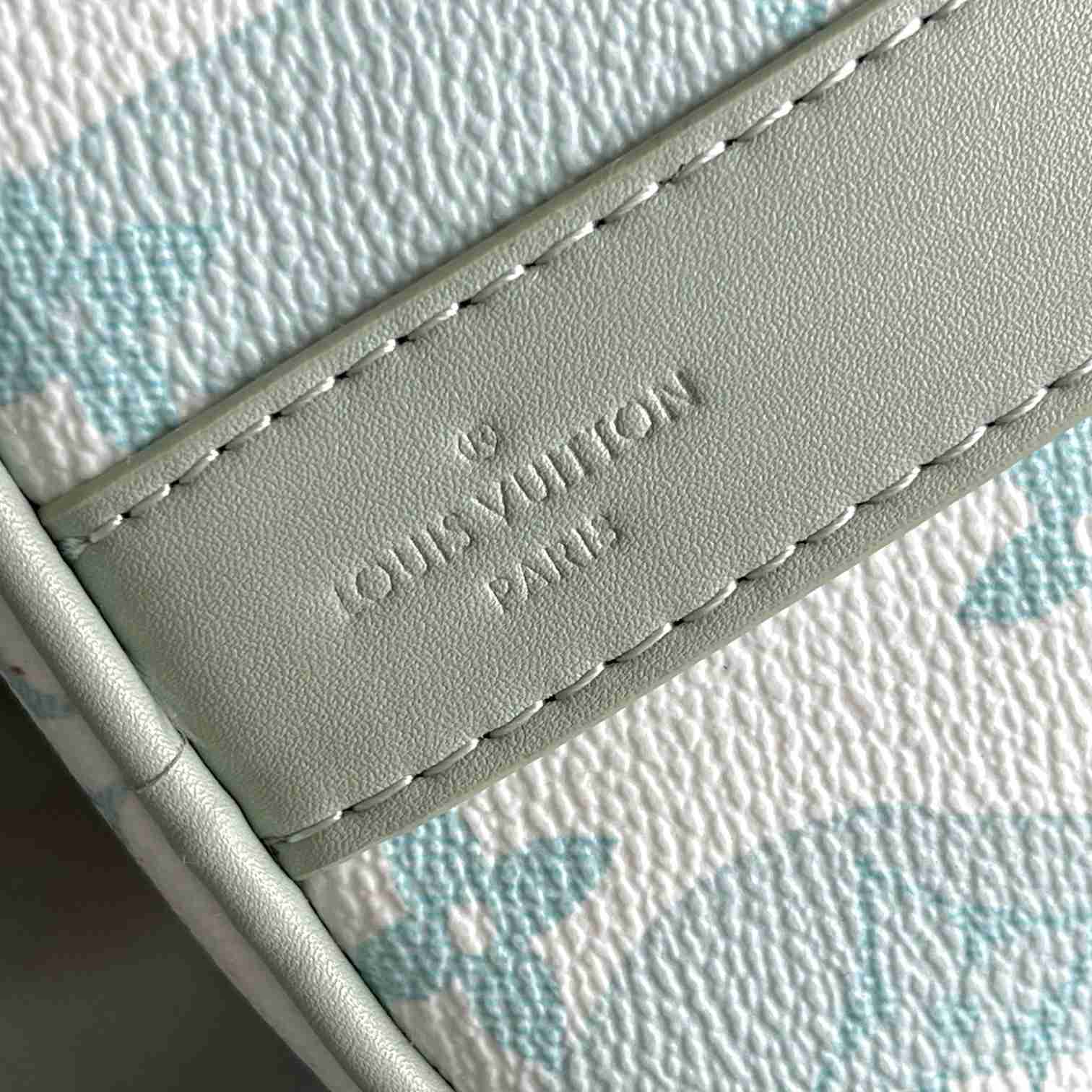 Louis Vuitton Keepall Bandoulière 25    M22527 - FashionPlug