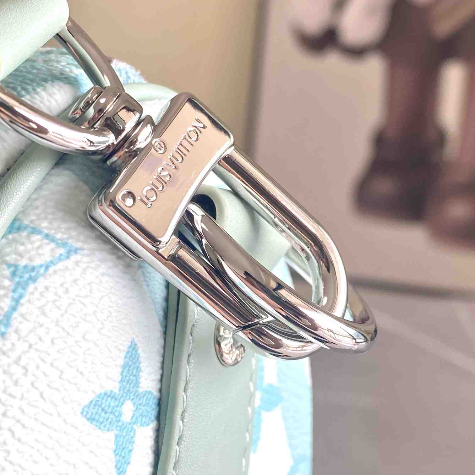 Louis Vuitton Keepall Bandoulière 25    M22527 - FashionPlug
