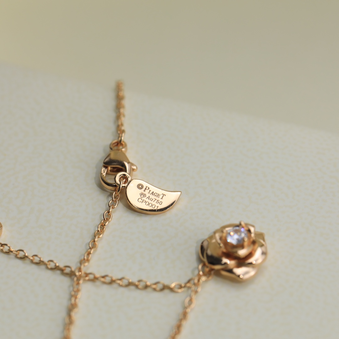 Piaget Rose Necklace - FashionPlug