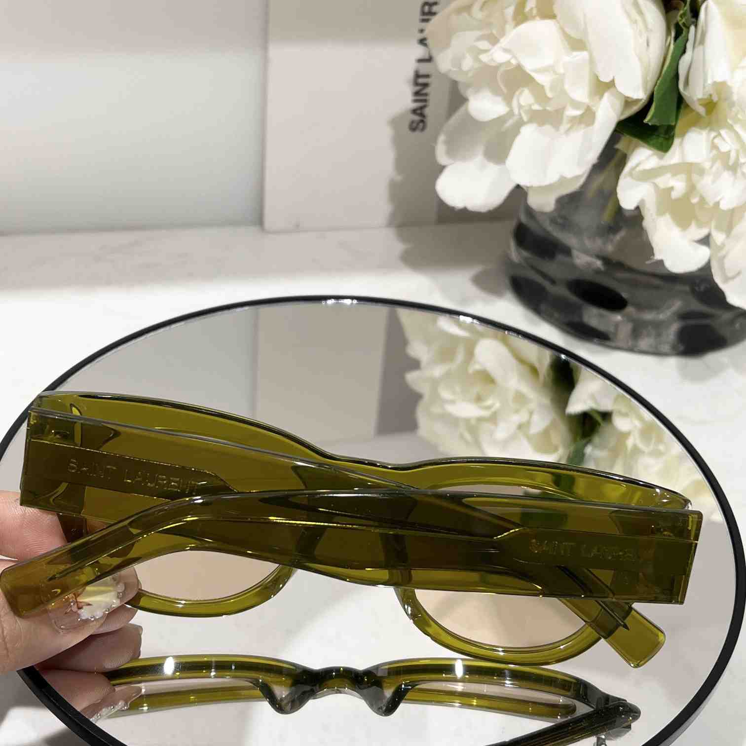 Saint Laurent SL573 Sunglasses - FashionPlug