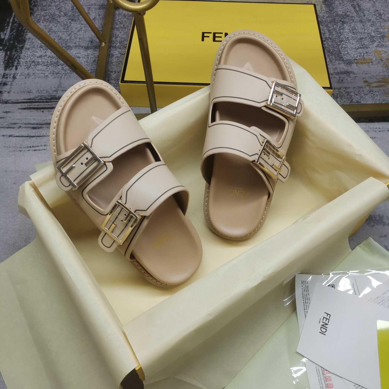 Fendi Feel Beige Leather Slides - FashionPlug