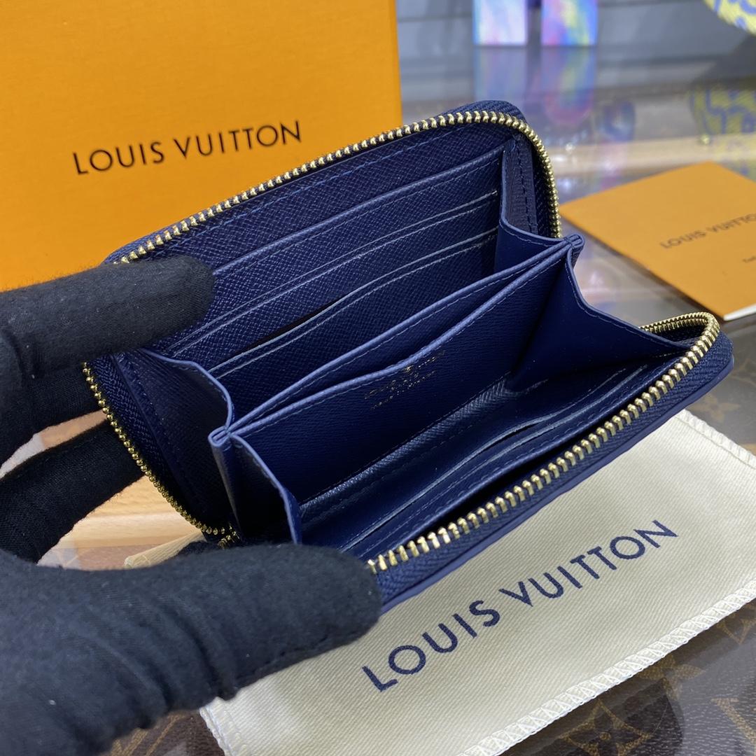 Louis Vuitton Zippy Coin Purse Padlock Python (11x8.5x2cm)   M82483  - FashionPlug