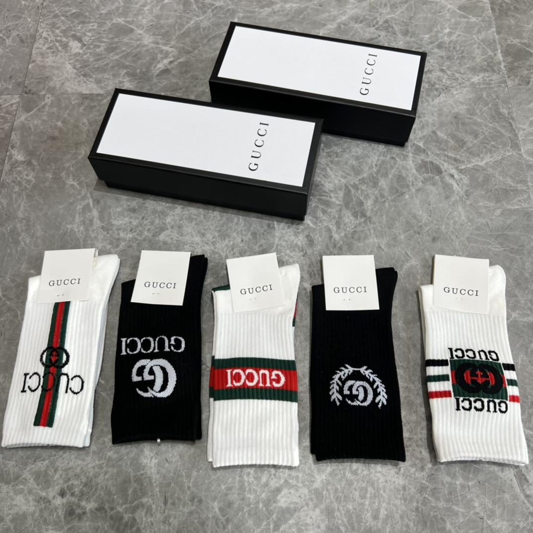 Gucci GG Socks/Box - FashionPlug