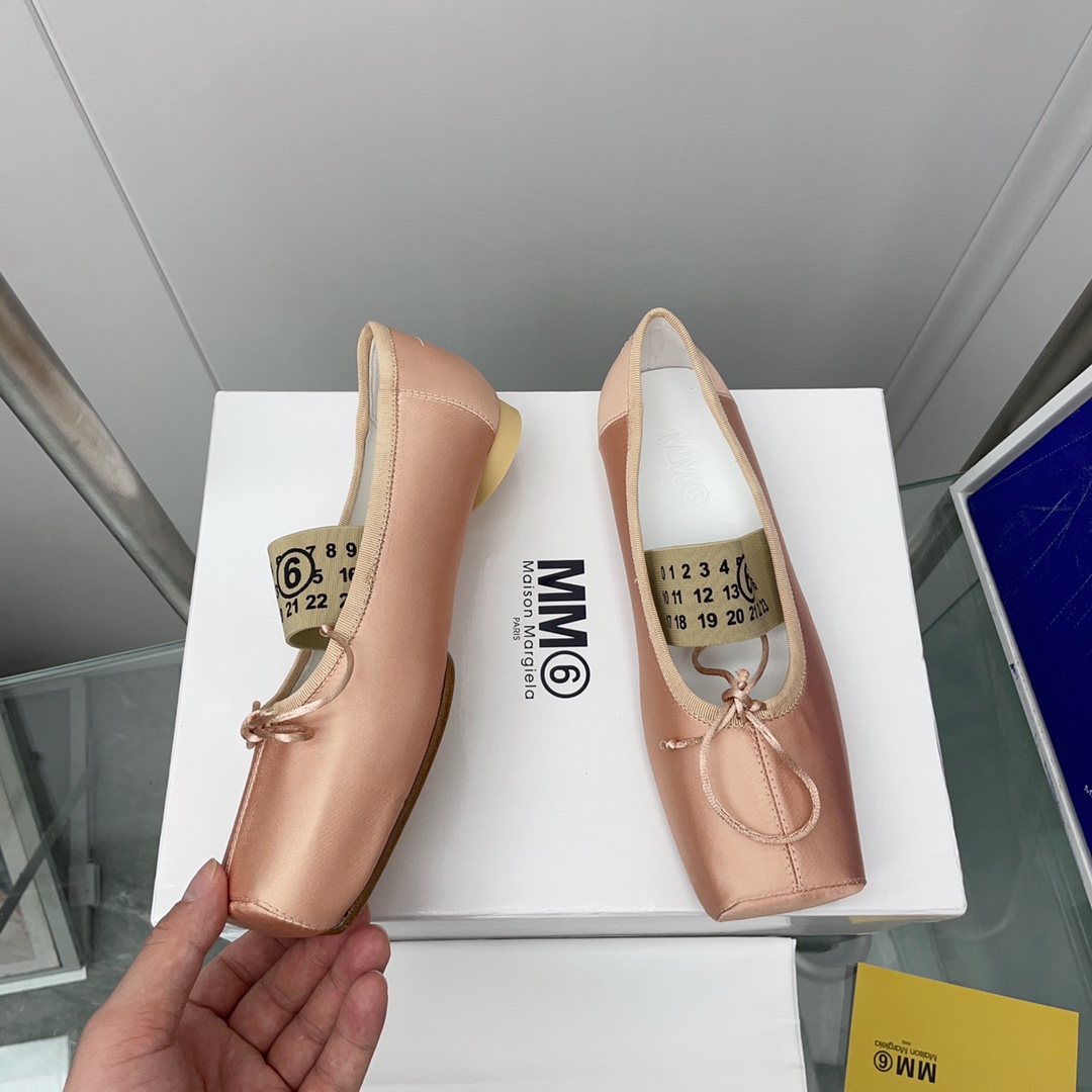 Maison Margiela MM6 Logo-strap Ballerina Shoes - FashionPlug