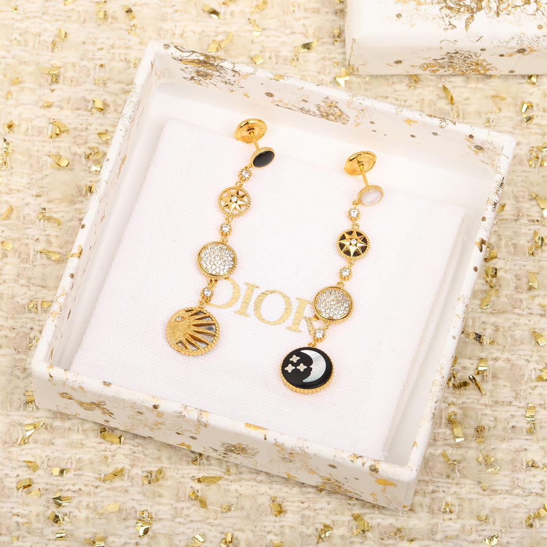 Dior Rose Des Vents And Rose Céleste Earrings - FashionPlug