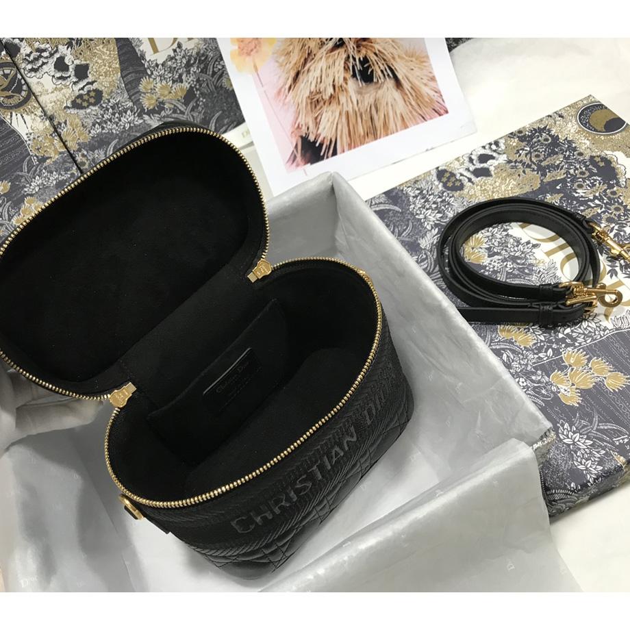 Dior Small Diortravel Vanity Case - FashionPlug