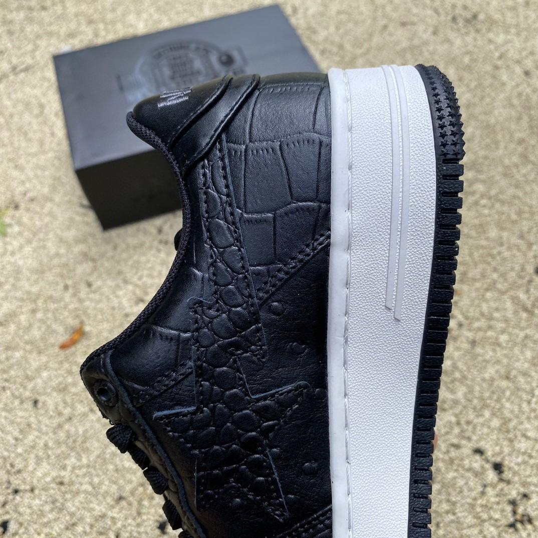 Neighborhood x A Bathing Ape Sta Sneaker    1J23-191-901 - FashionPlug