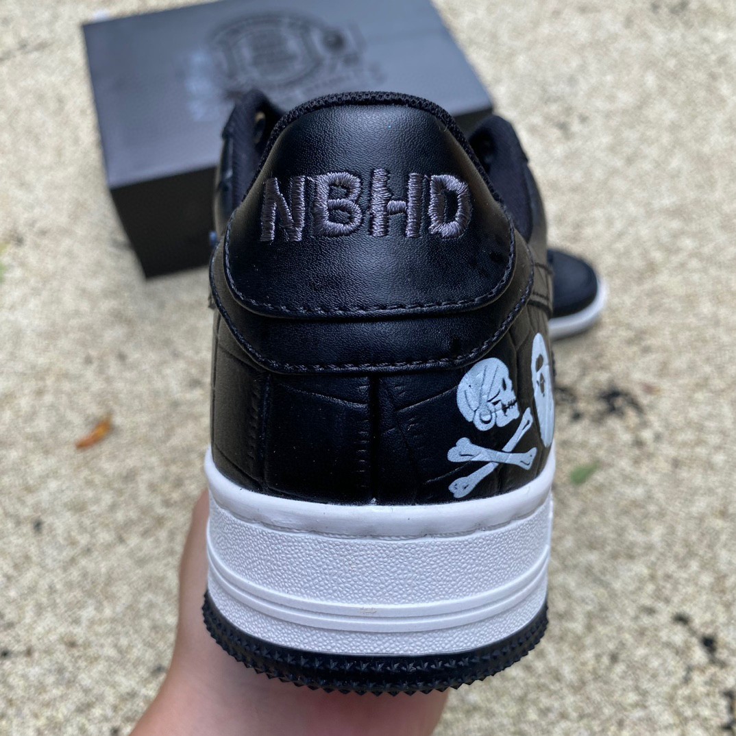 Neighborhood x A Bathing Ape Sta Sneaker    1J23-191-901 - FashionPlug