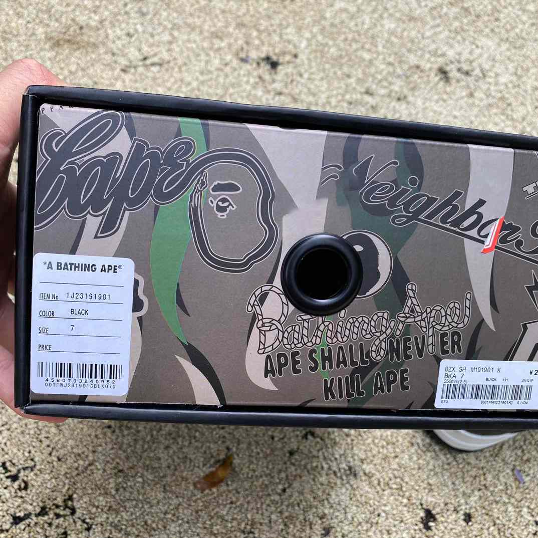 Neighborhood x A Bathing Ape Sta Sneaker    1J23-191-901 - FashionPlug