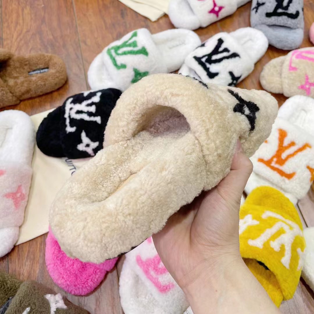 Louis Vuitton Shearling Slides - FashionPlug