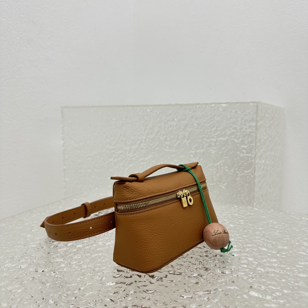 Loro Piana Extra pocket L16 Belt Bag  (16×6×10cm) - FashionPlug