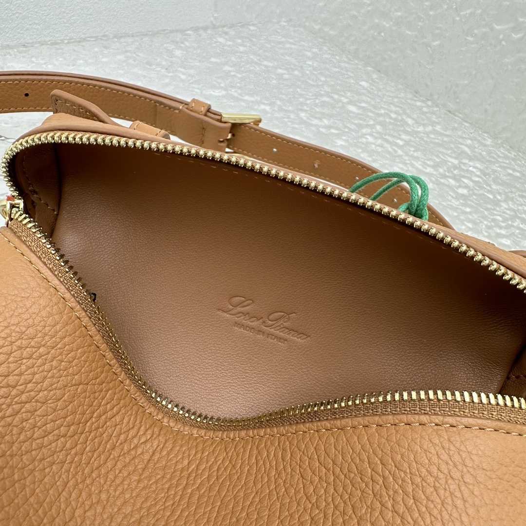 Loro Piana Extra pocket L16 Belt Bag  (16×6×10cm) - FashionPlug