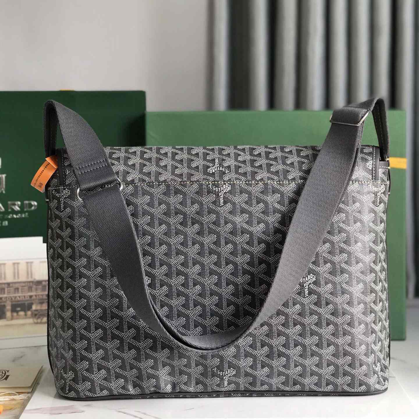 Goyard Capetien Messenger Bag (35×26×7.5cm) - FashionPlug