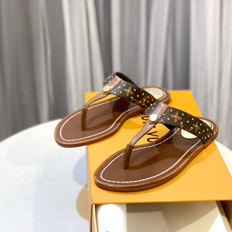 Louis Vuitton Sunny Flat Thong   1AB37T - FashionPlug