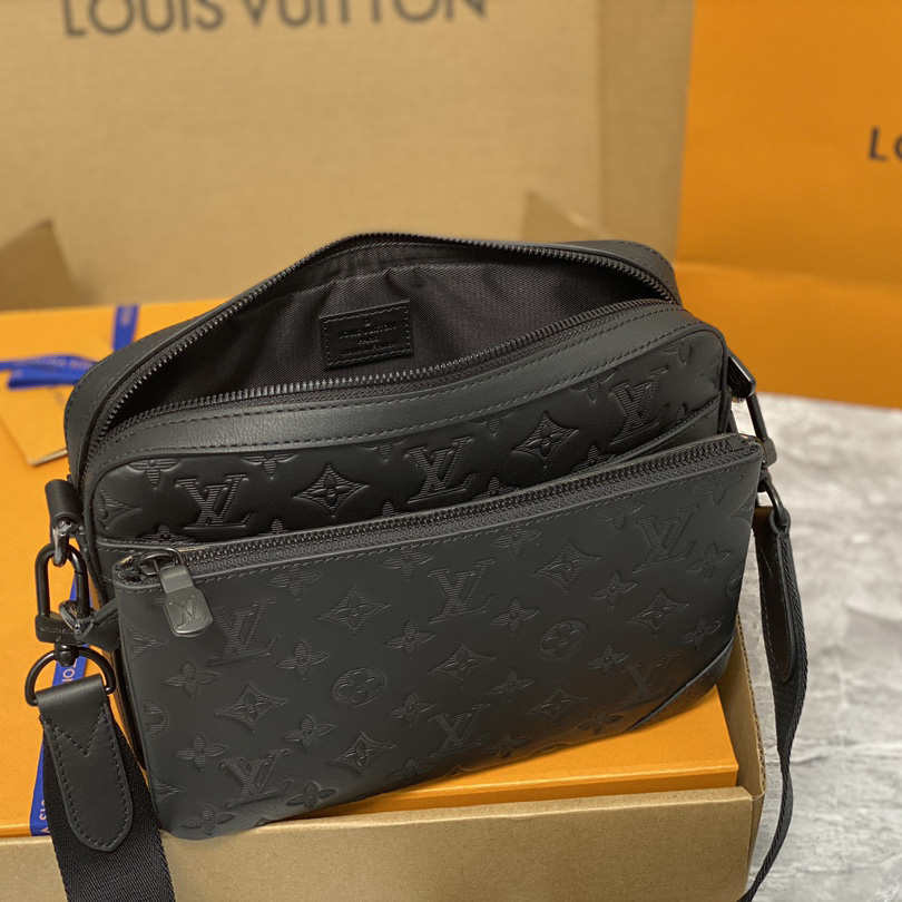 Louis Vuitton Trio Messenger   M46602 - FashionPlug