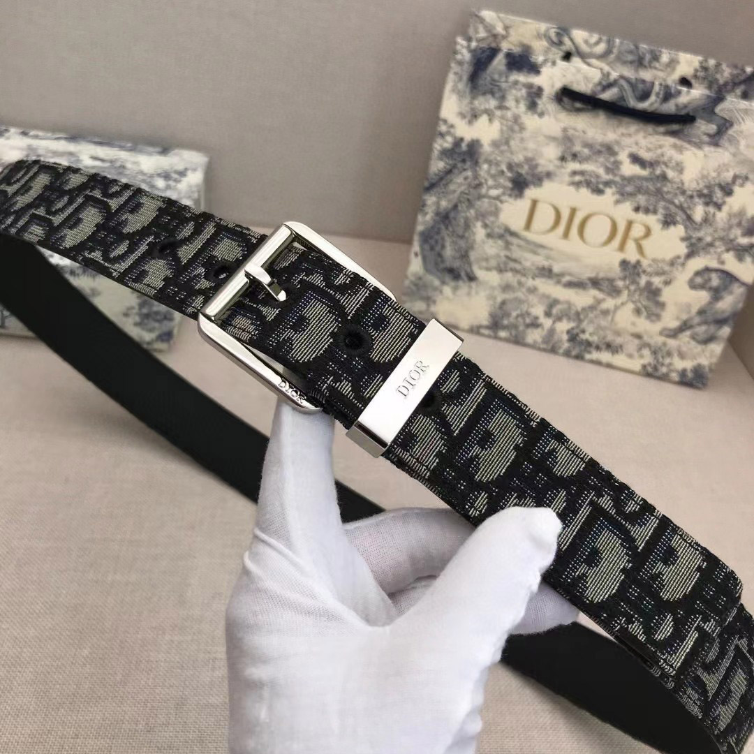 Dior Montaigne Reversible Belt - FashionPlug