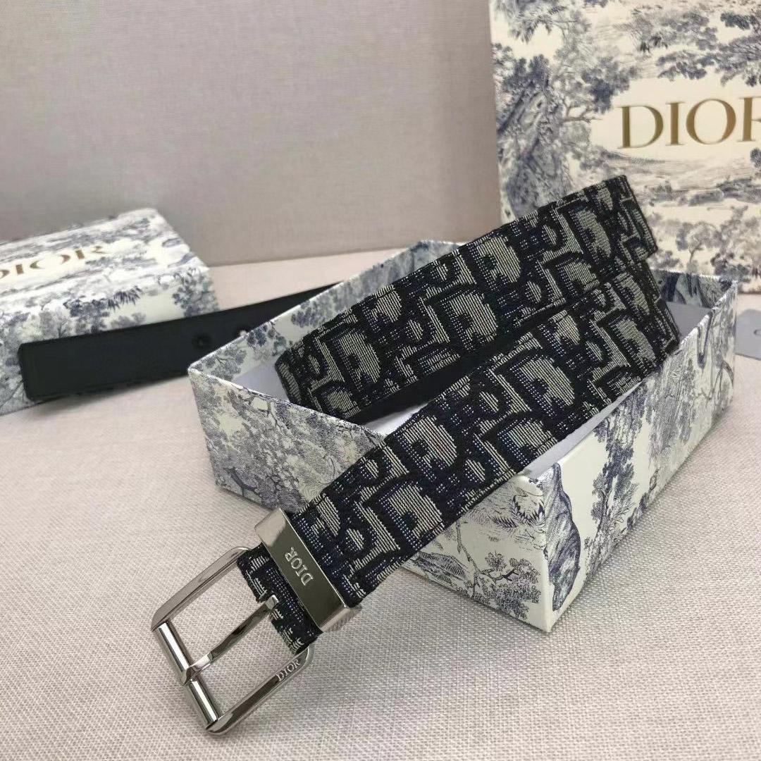 Dior Montaigne Reversible Belt - FashionPlug