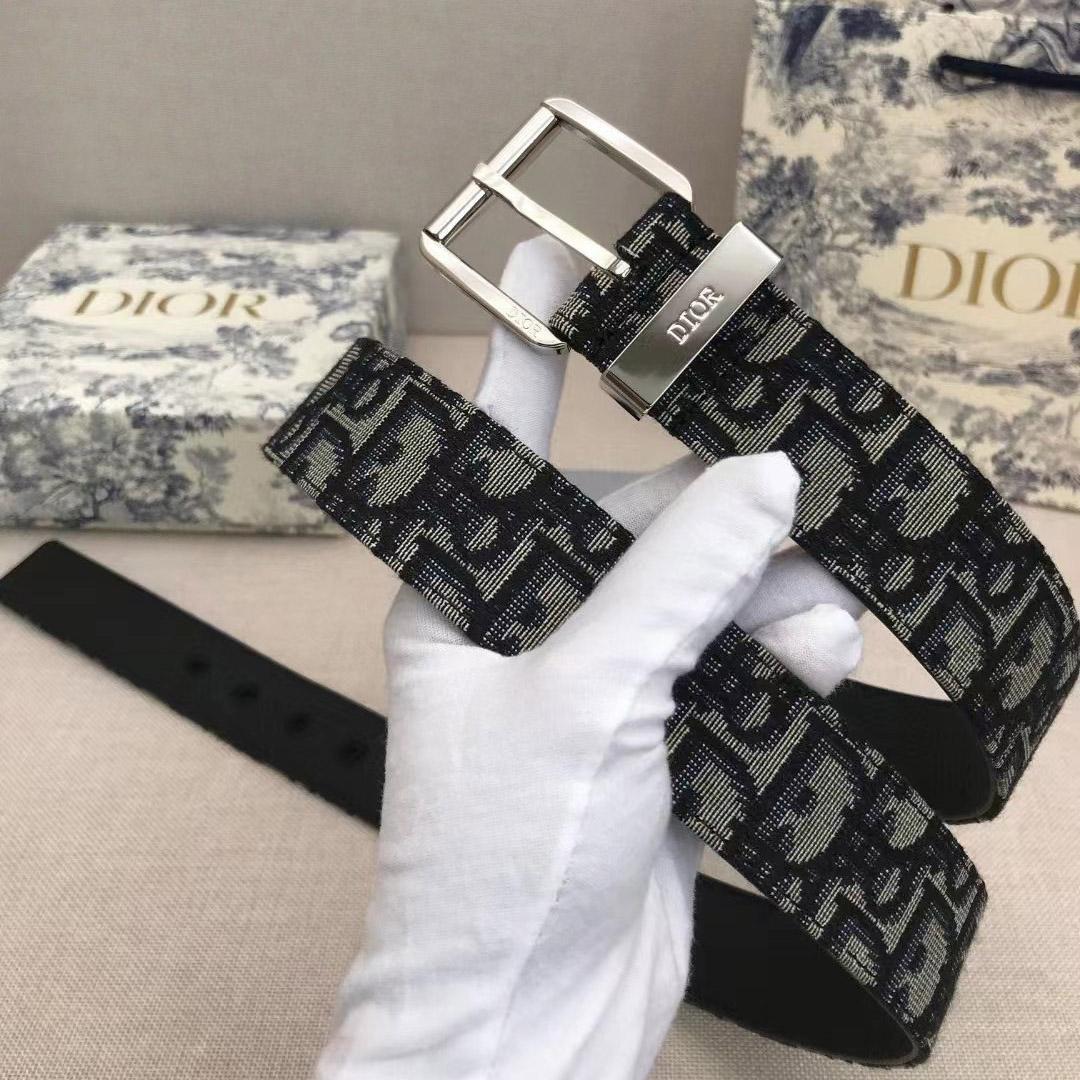 Dior Montaigne Reversible Belt - FashionPlug