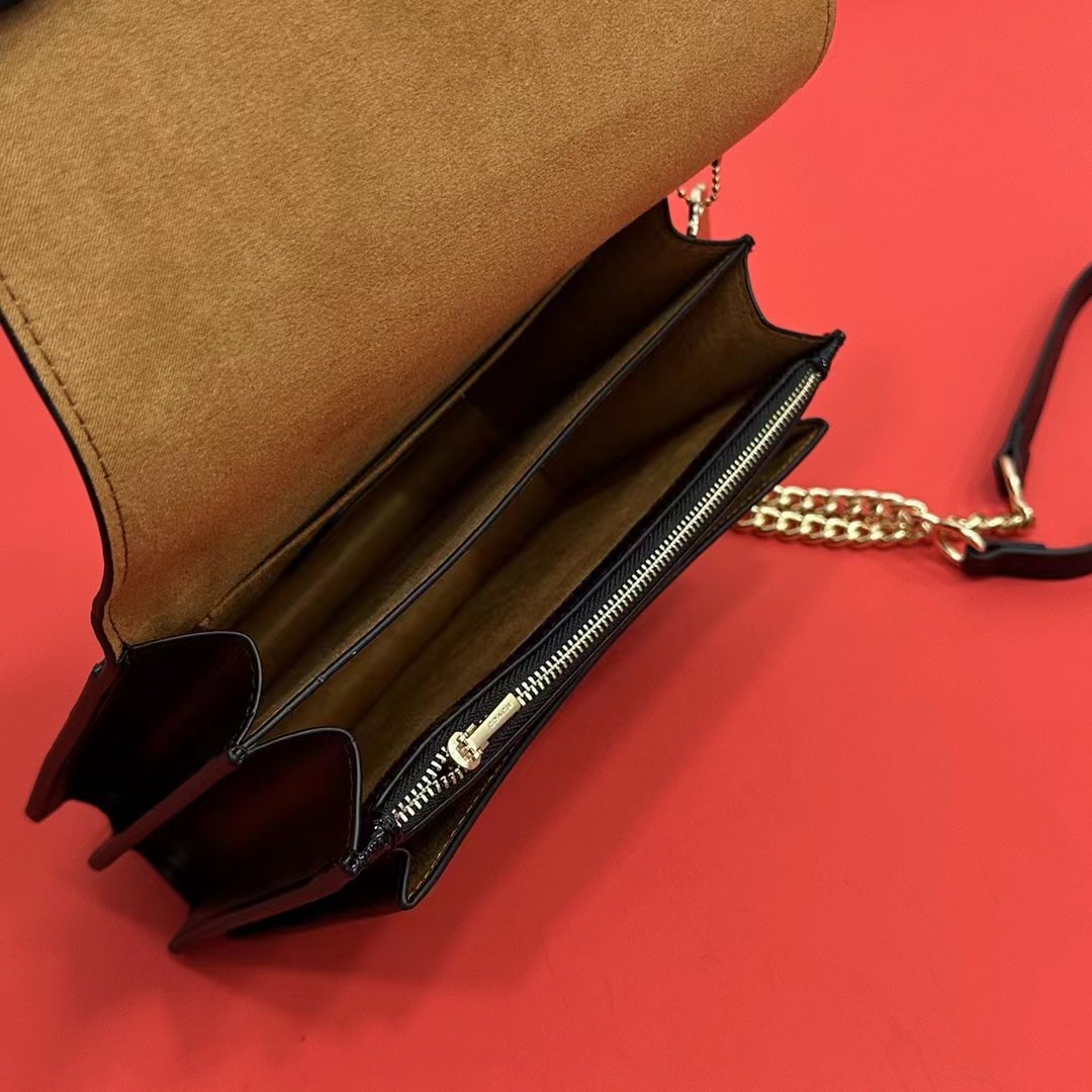 Coach Klare Crossbody In Signature Leather (22-16-5cm) - FashionPlug