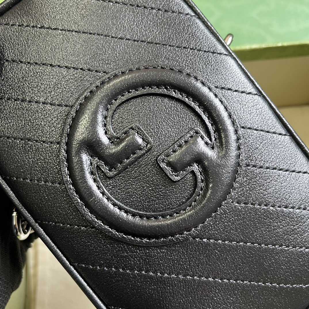 Gucci Blondie Mini Bag  (18x 10.5x 4.5cm) - FashionPlug