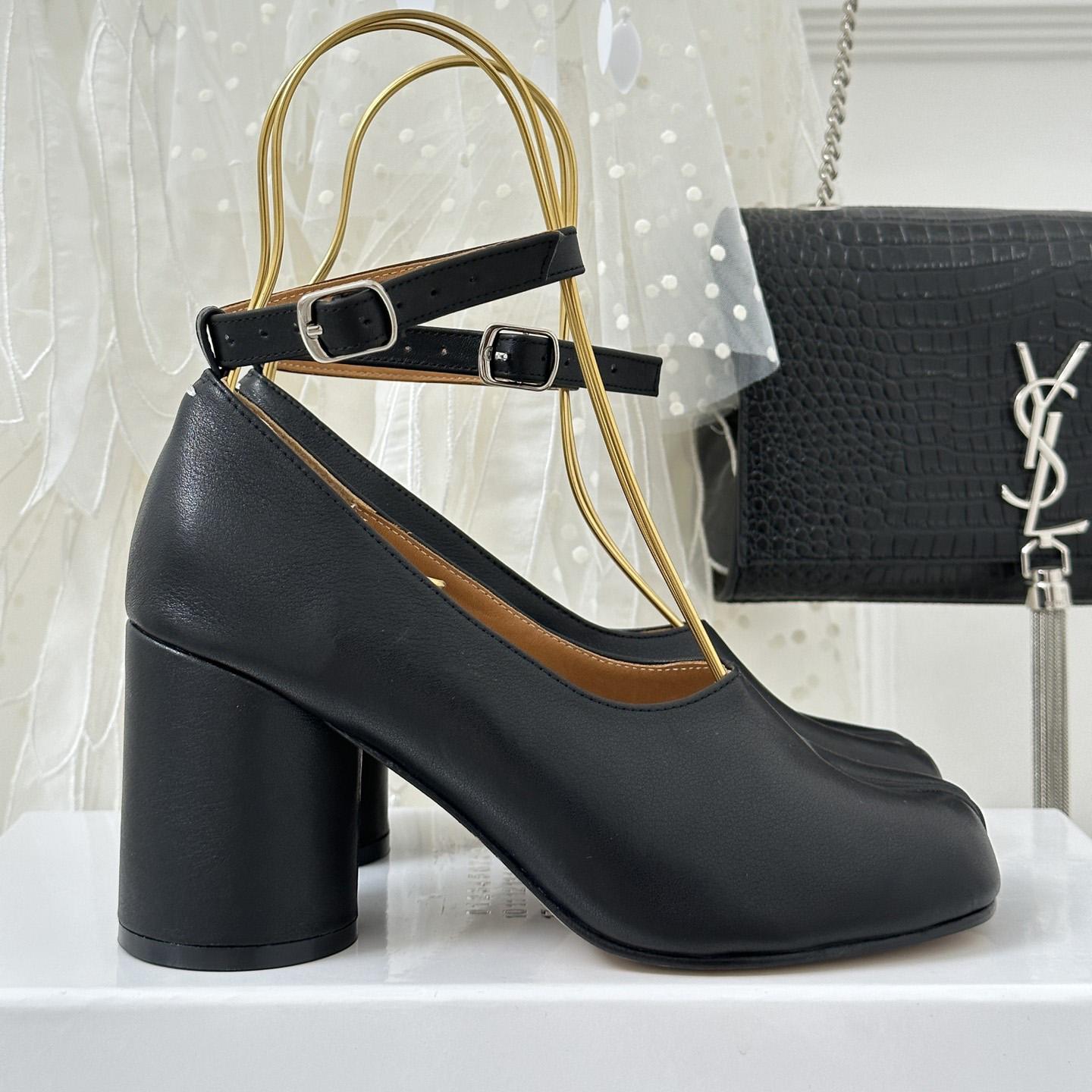Maison Margiela Tabi Ankle-strap Pumps - FashionPlug