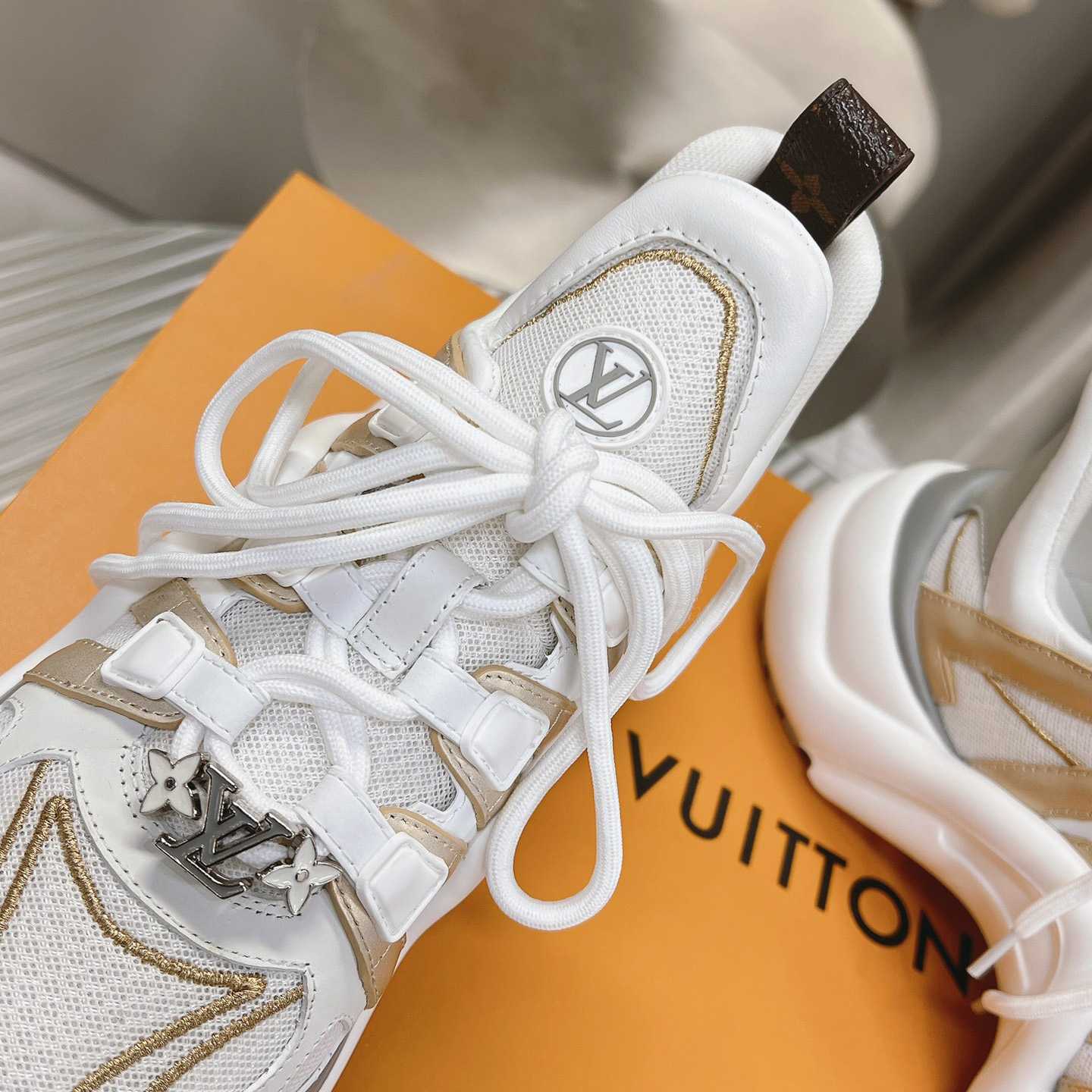 Louis Vuitton LV Archlight Sneaker      1AAVXW - FashionPlug