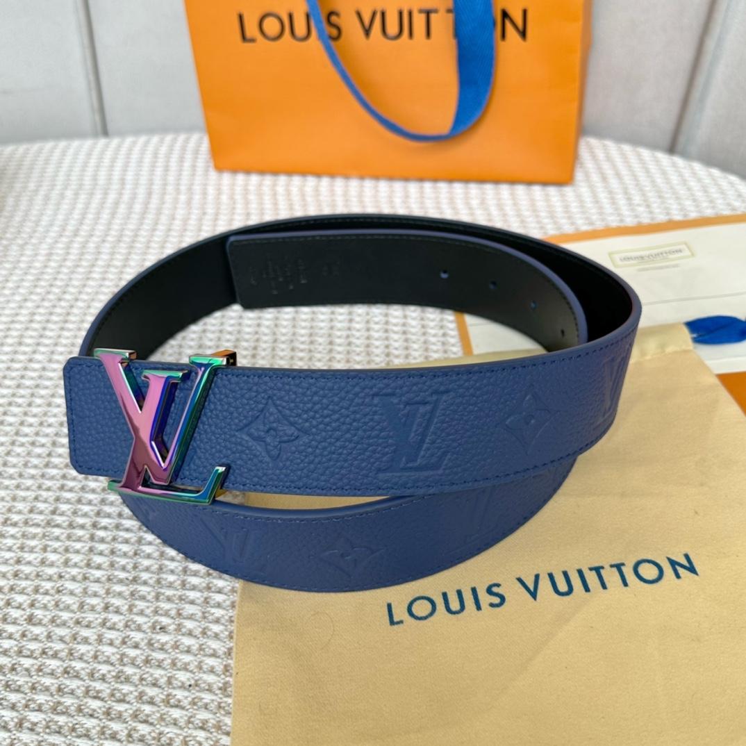 Louis Vuitton LV Initials 40mm Reversible Belt   M8260U - FashionPlug
