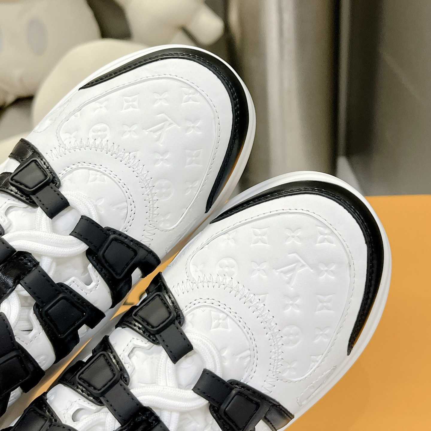 Louis Vuitton LV Archlight Sneaker    - FashionPlug