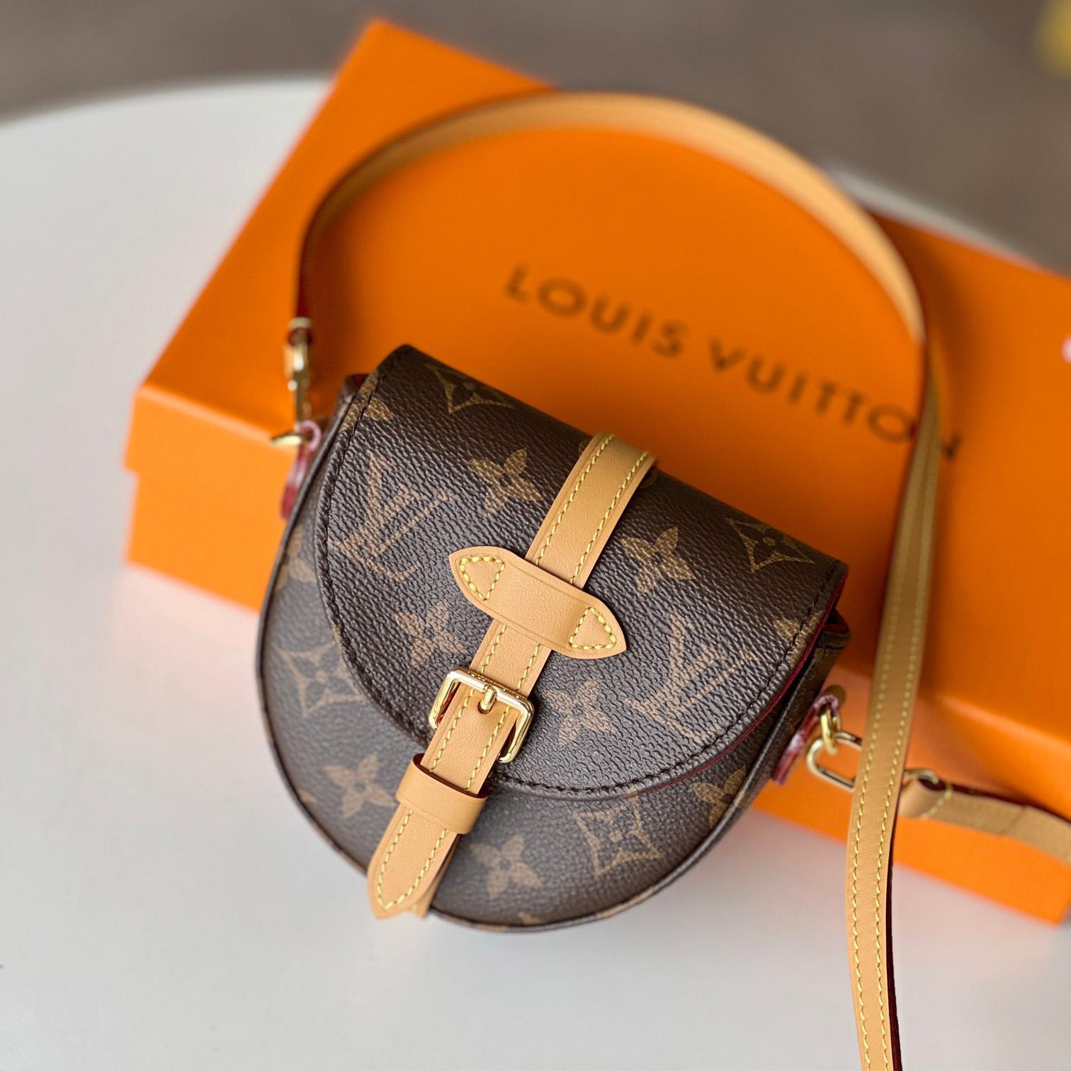 Louis Vuitton Micro Chantilly(12.5 x 13 x 4cm)   M46643 - FashionPlug