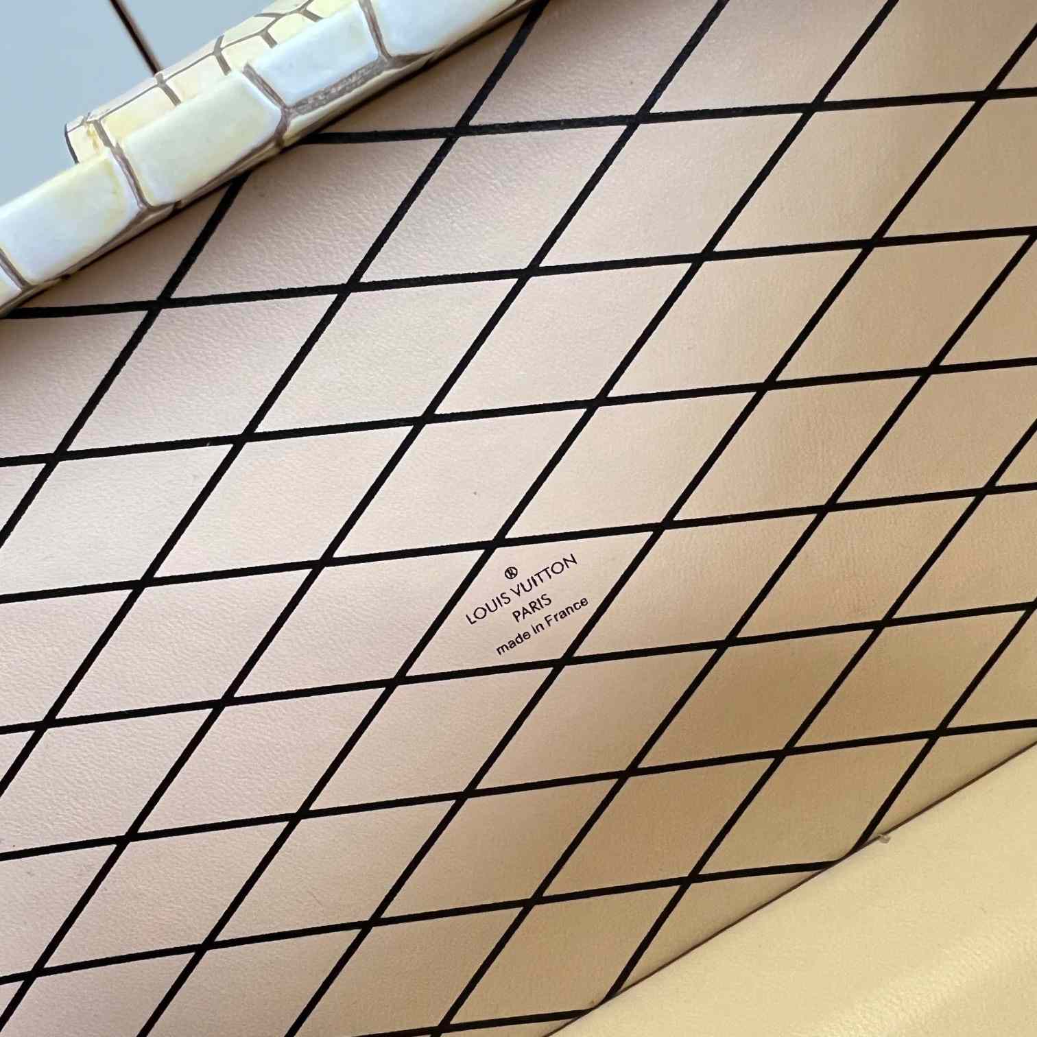 Louis Vuitton Petite Malle (20 x 12.5 x 5cm)   N82327 - FashionPlug