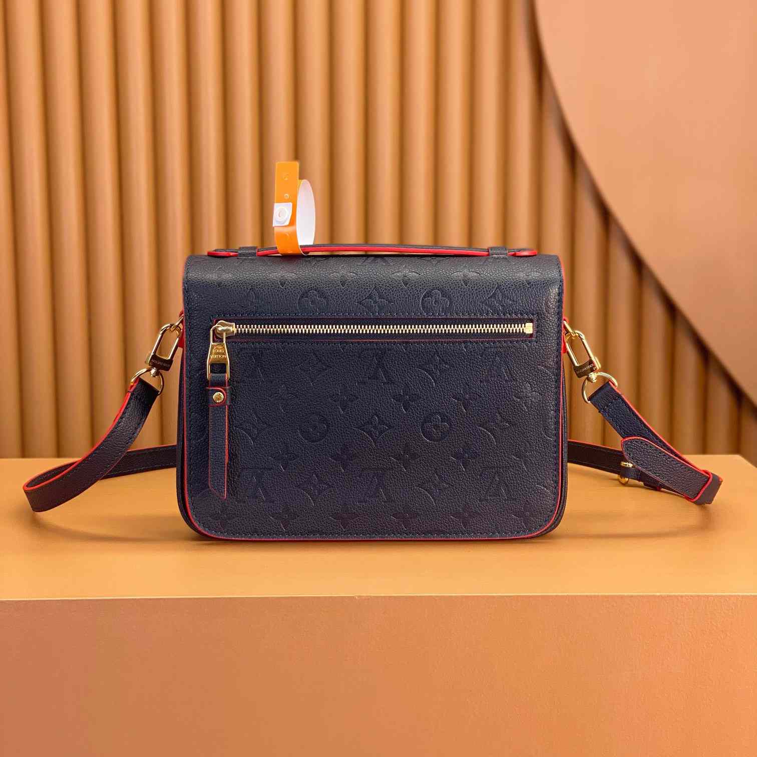 Louis Vuitton Pochette Métis (25*19*7cm)   M44071 - FashionPlug