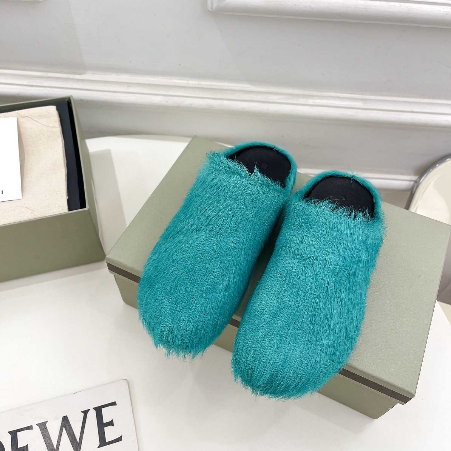 Marni Fussbett Slip-On Flat Mules - FashionPlug