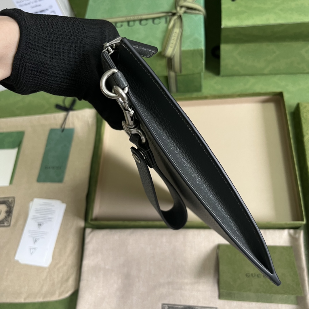 Gucci GG Marmont Pouch(30.5*21*1.5cm) - FashionPlug