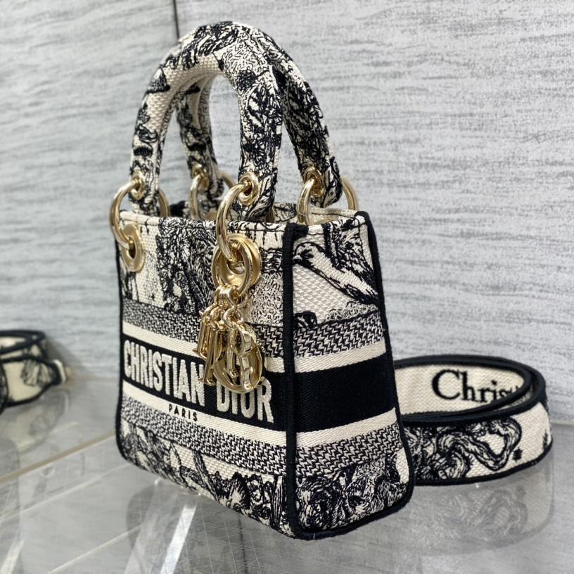 Dior Mini Lady D-lite Bag - FashionPlug