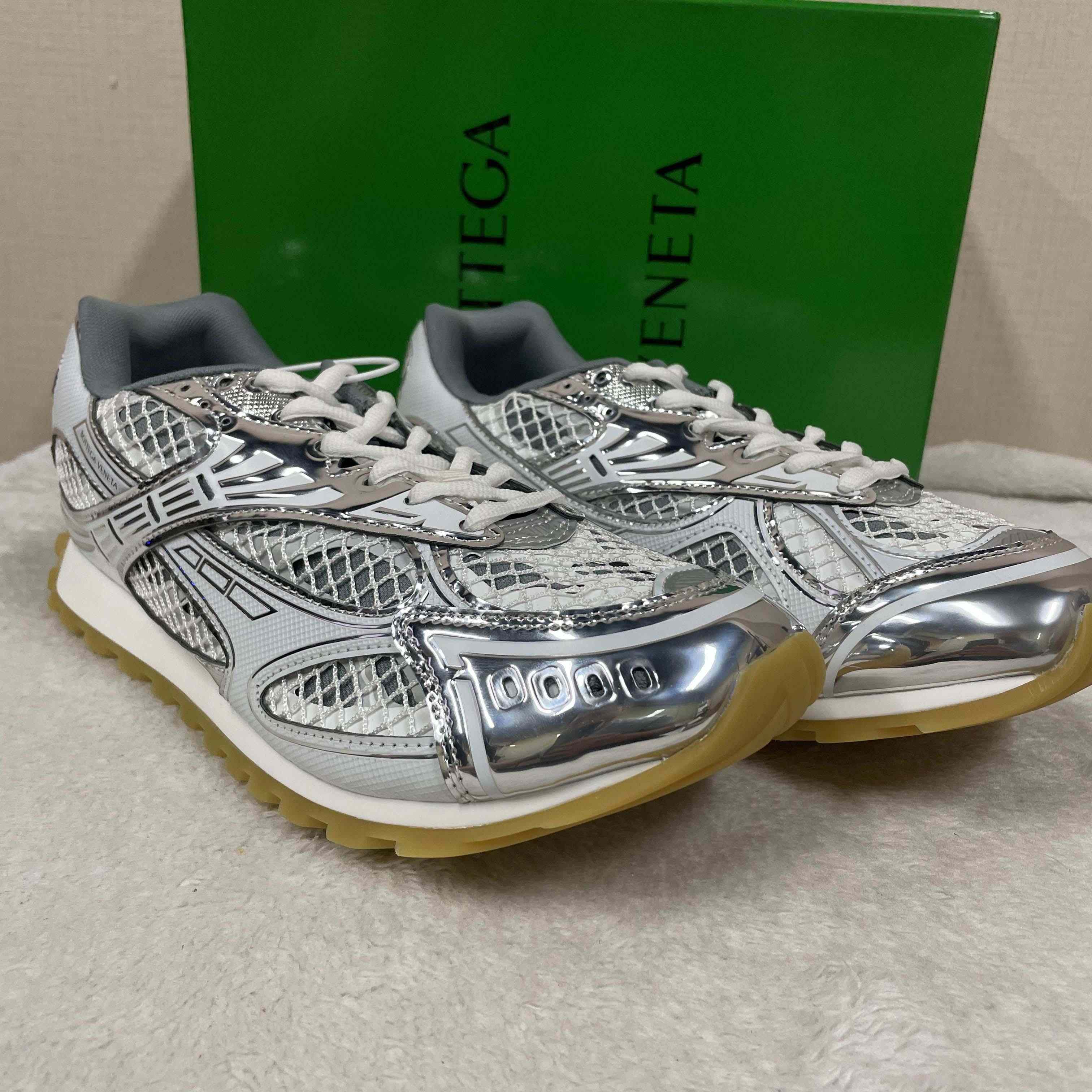 Bottega Veneta Orbit Sneaker - FashionPlug