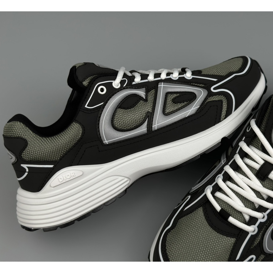 Dior B30 Sneaker  - FashionPlug
