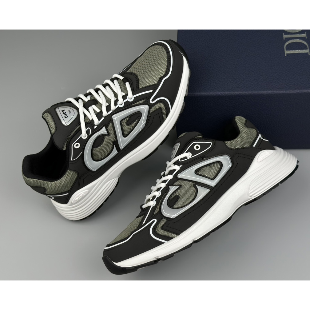 Dior B30 Sneaker  - FashionPlug