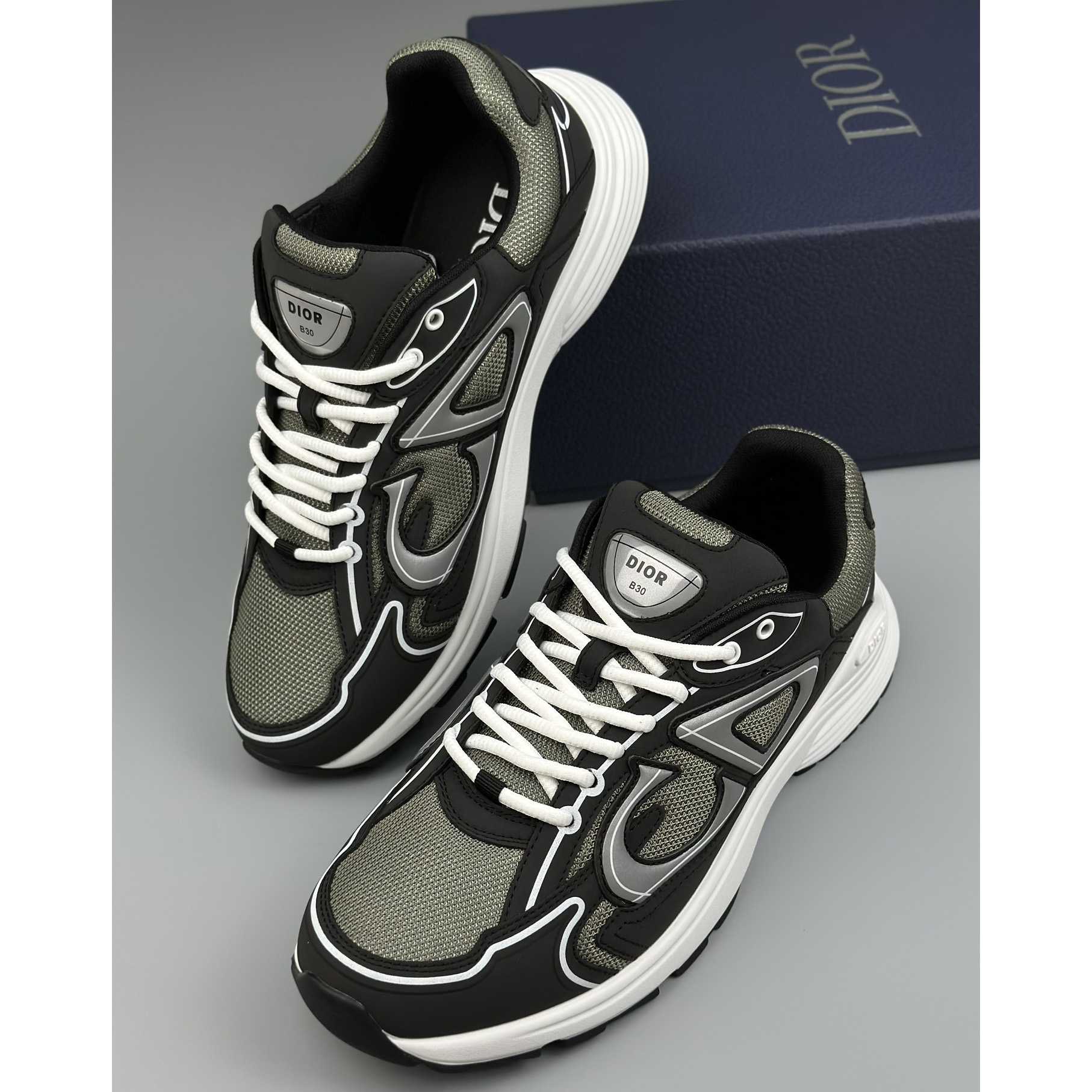 Dior B30 Sneaker  - FashionPlug
