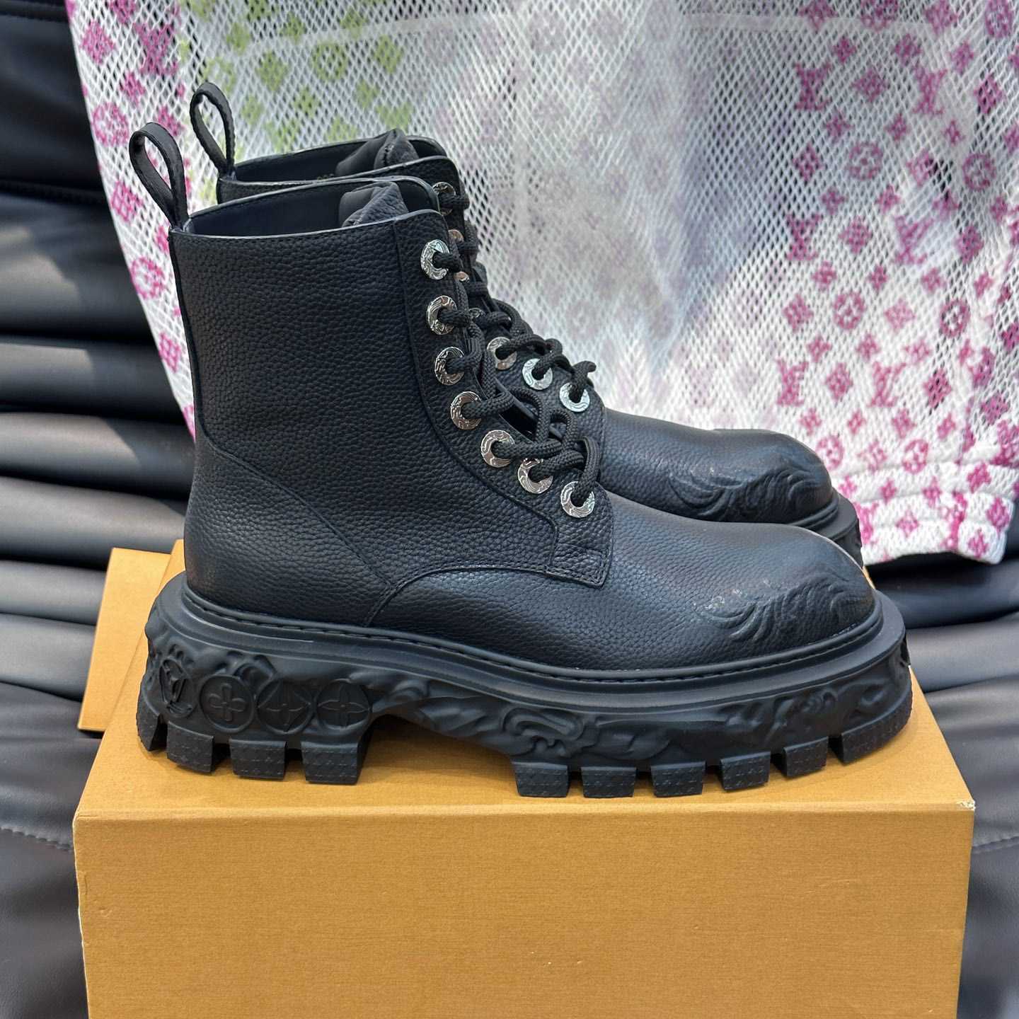 Louis Vuitton LV Baroque Ranger Boot    1AB8NG - FashionPlug