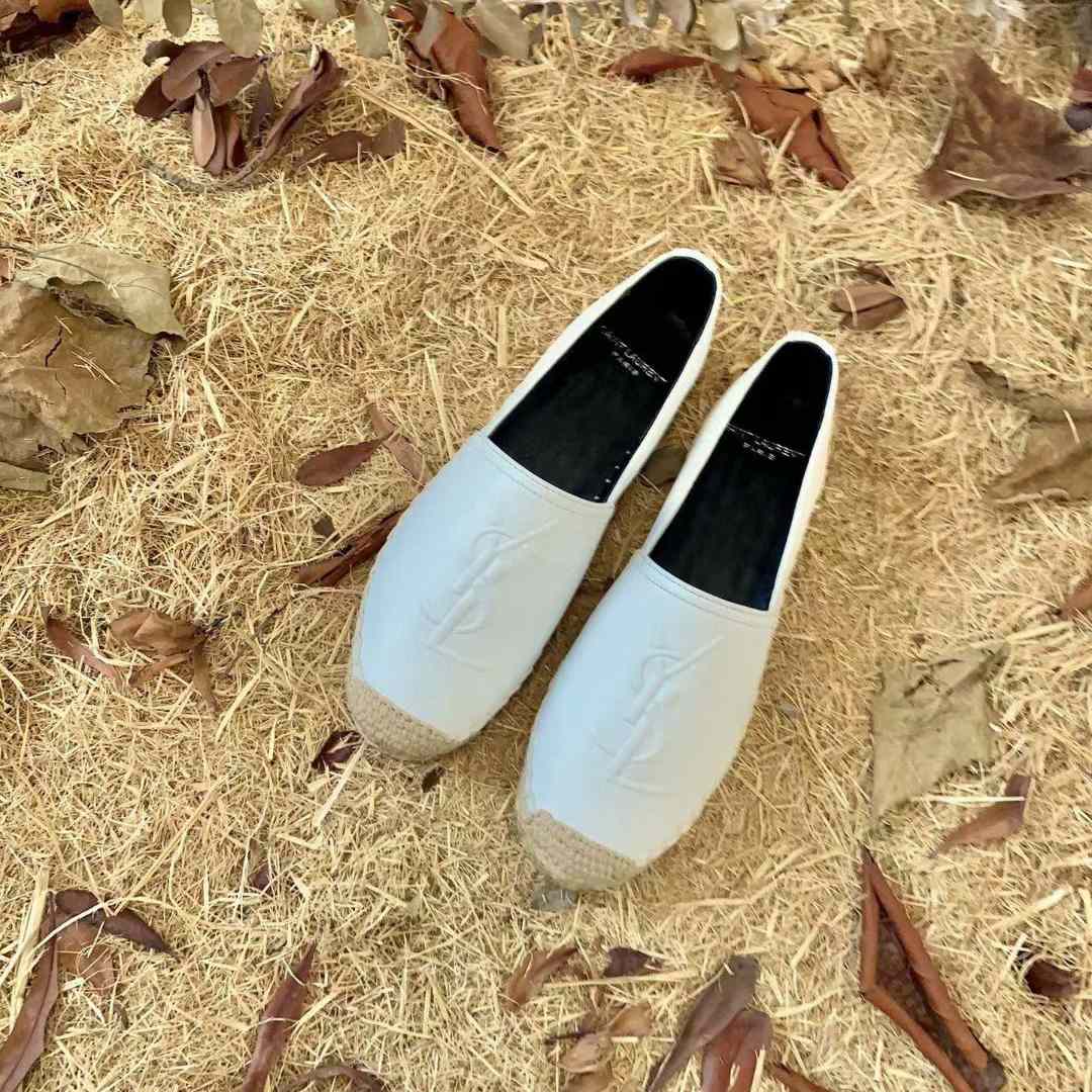 Saint Laurent Cassandre Espadrilles In Lambskin - FashionPlug