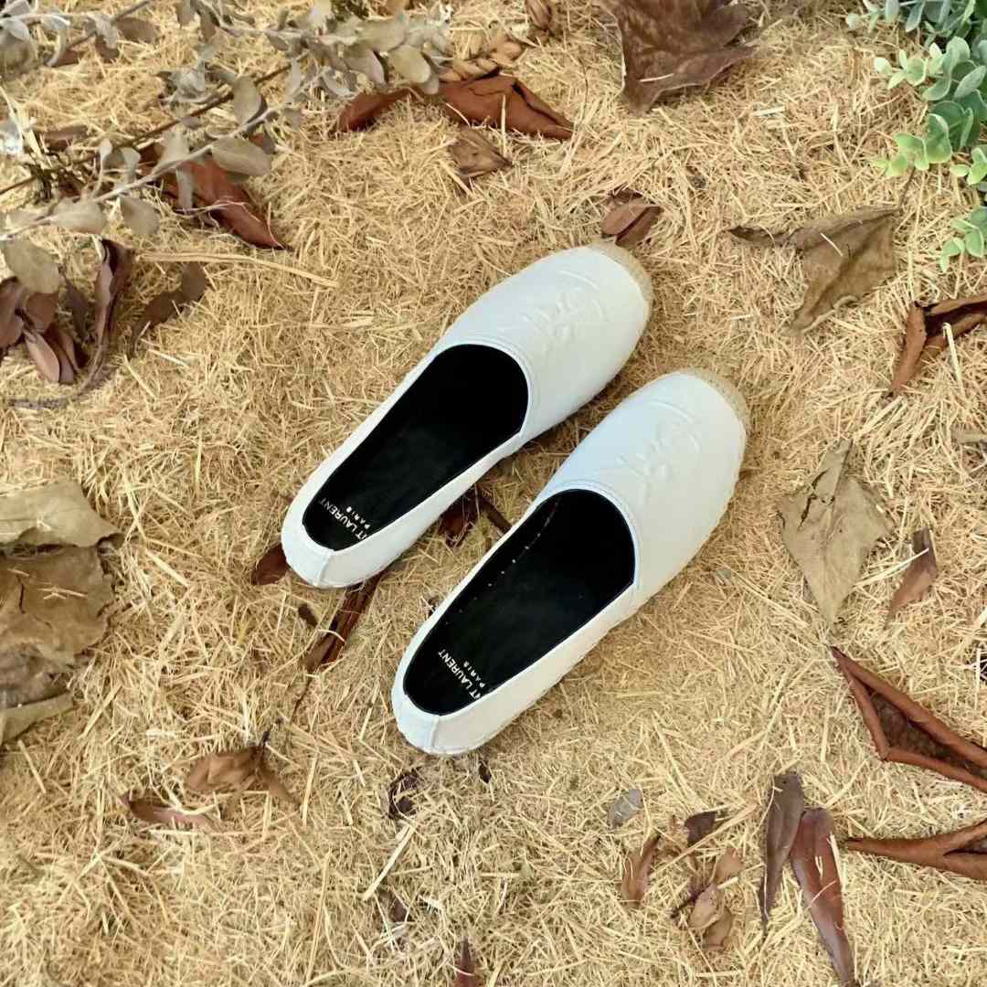 Saint Laurent Cassandre Espadrilles In Lambskin - FashionPlug