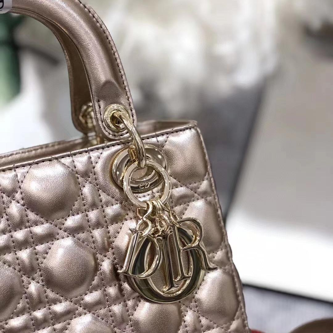 Dior Lady D-Joy Bag(20 x 16.5 x 8cm) - FashionPlug