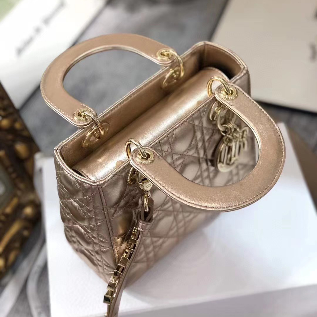 Dior Lady D-Joy Bag(20 x 16.5 x 8cm) - FashionPlug